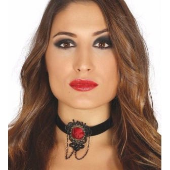 Gargantilla choker burlesque negra con flor roja y encaje