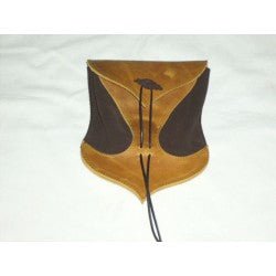 Bolso medieval de piel y serraje marrón con cordón y asa tipo correa