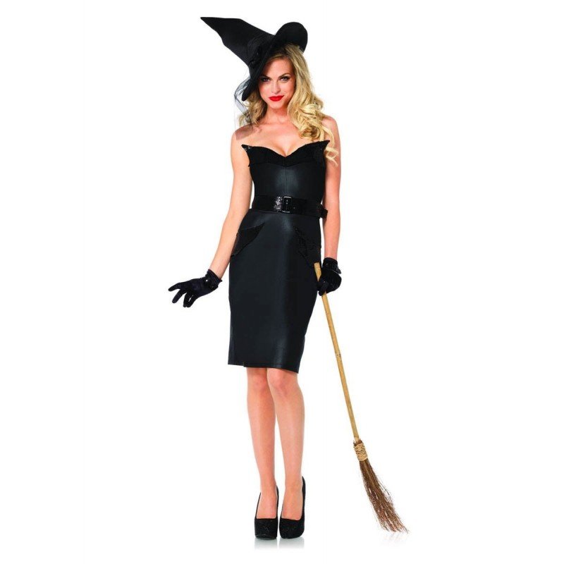 Disfraz de bruja con vestido negro ceñido, sombrero, guantes y escoba.