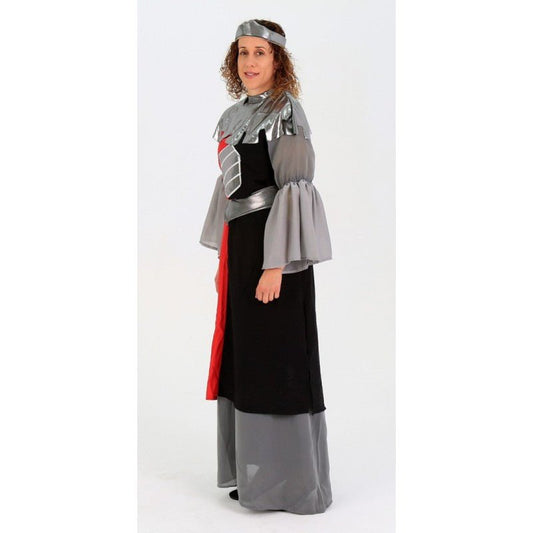 Vestido medieval de mujer con corpiño negro, panel rojo lateral y falda gris amplia.
